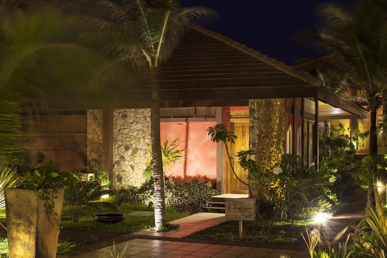 Zorah Beach Hotel トライリ エクステリア 写真