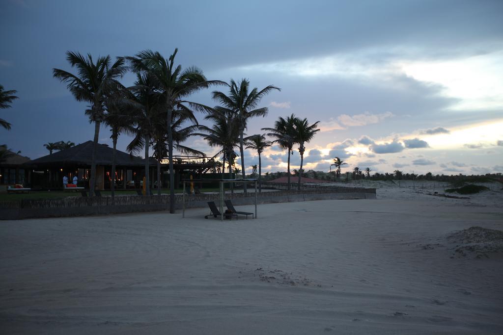 Zorah Beach Hotel トライリ エクステリア 写真