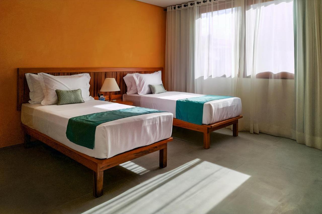 Zorah Beach Hotel トライリ エクステリア 写真
