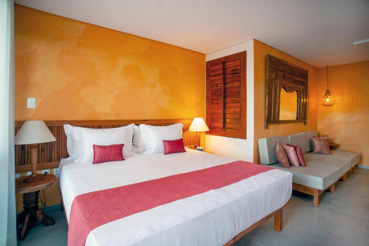Zorah Beach Hotel トライリ エクステリア 写真