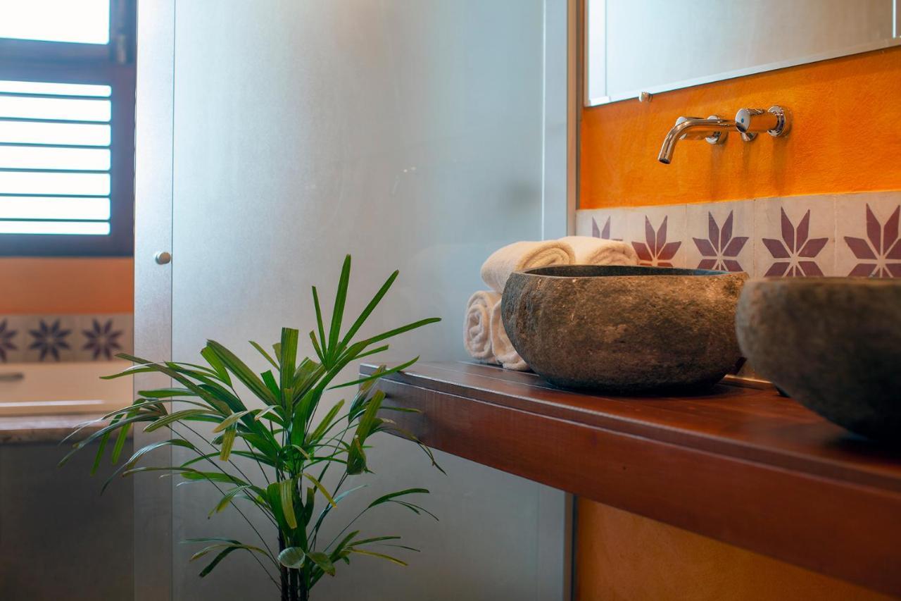 Zorah Beach Hotel トライリ エクステリア 写真